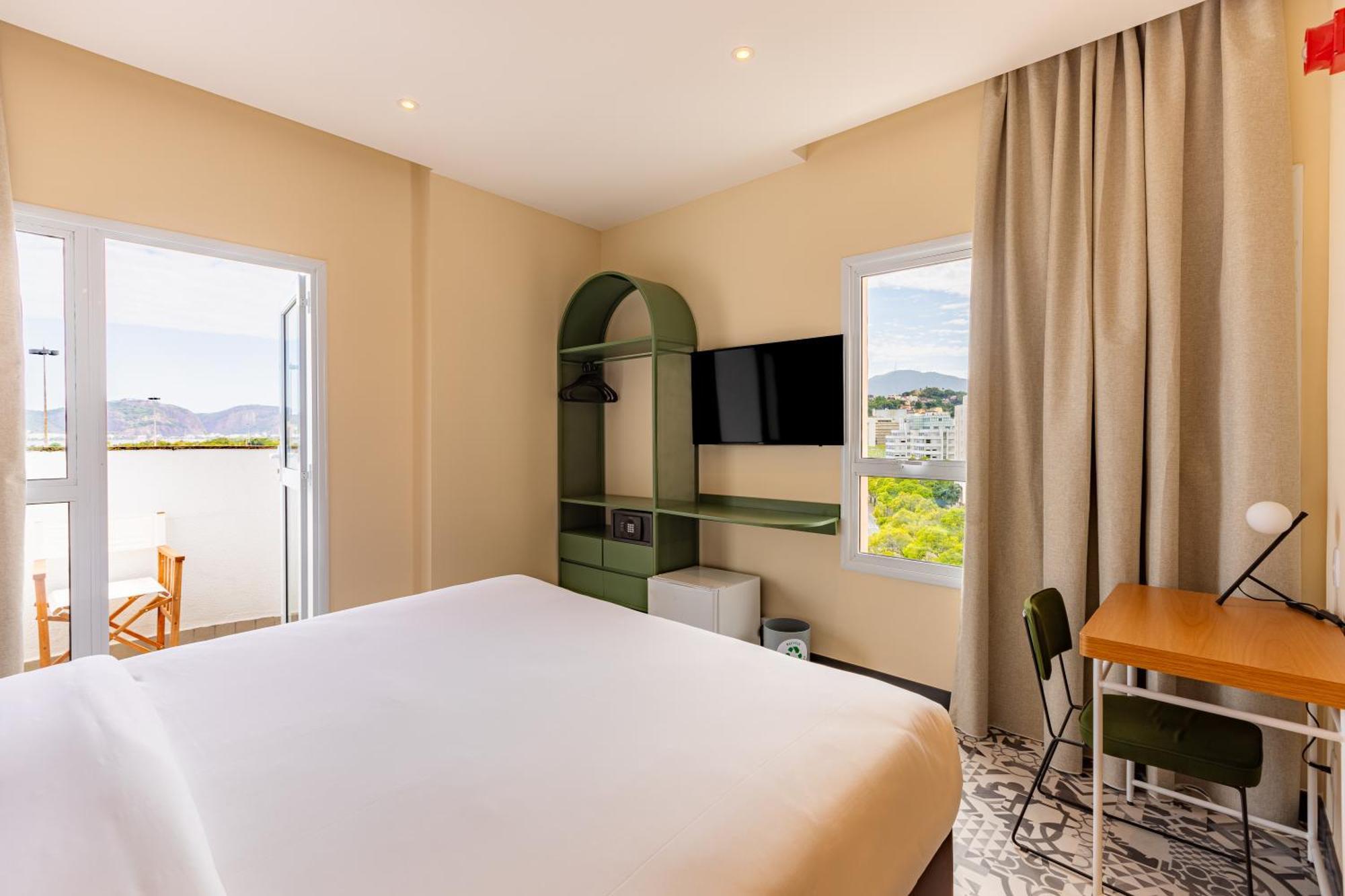 B&B Hotel Santos Dumont Rio de Janeiro Exterior photo